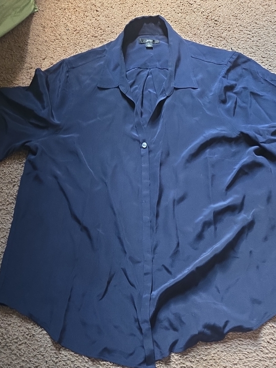J. Crew Tops - J Crew Navy Silk Business Casual Button-down Shirt Short Sleeve 💫